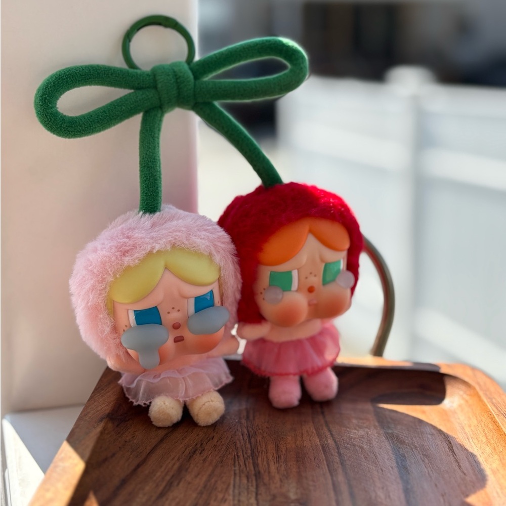 Crybabycherrys 🍒